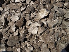  مواد معدنی | سنگ منگنز سنگ کلوخه منگنز با عیار 14 تا 16